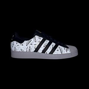 Adidas Men's
SUPERSTAR
Cloud White / Black / US 7